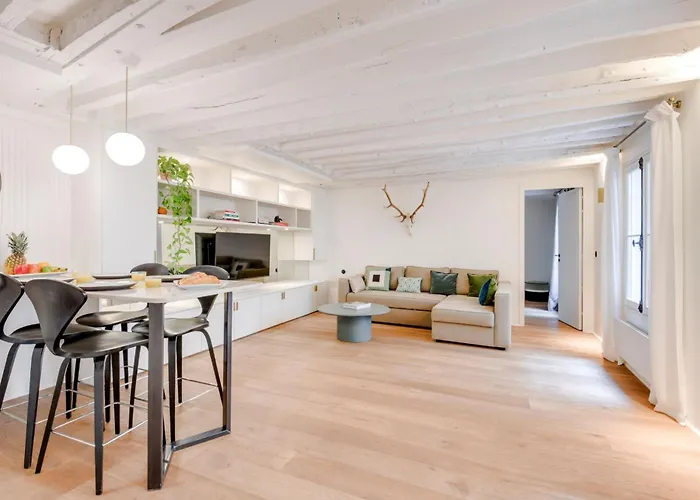 La Seine & Saint Germain - 2Br - Cityapartmentstay * Paris