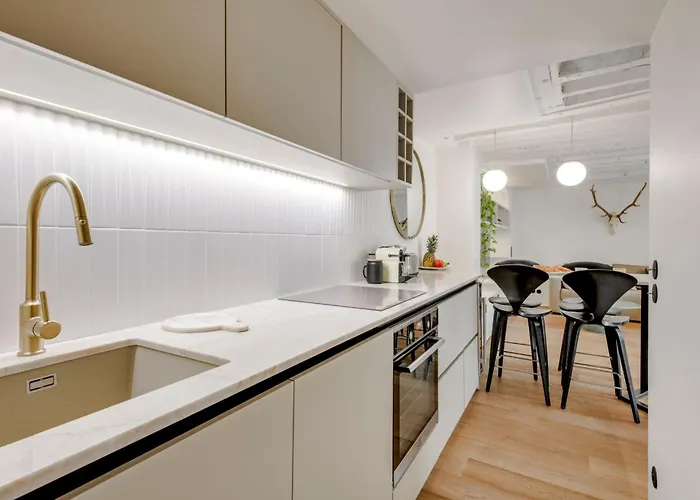 La Seine & Saint Germain - 2Br - Cityapartmentstay * Paris